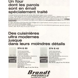 pub four auto nettoyant